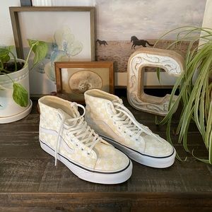 Vans Sk8-Hi Tapered Shoes Womens Size 7.5 Men 6 Checkered White/True White